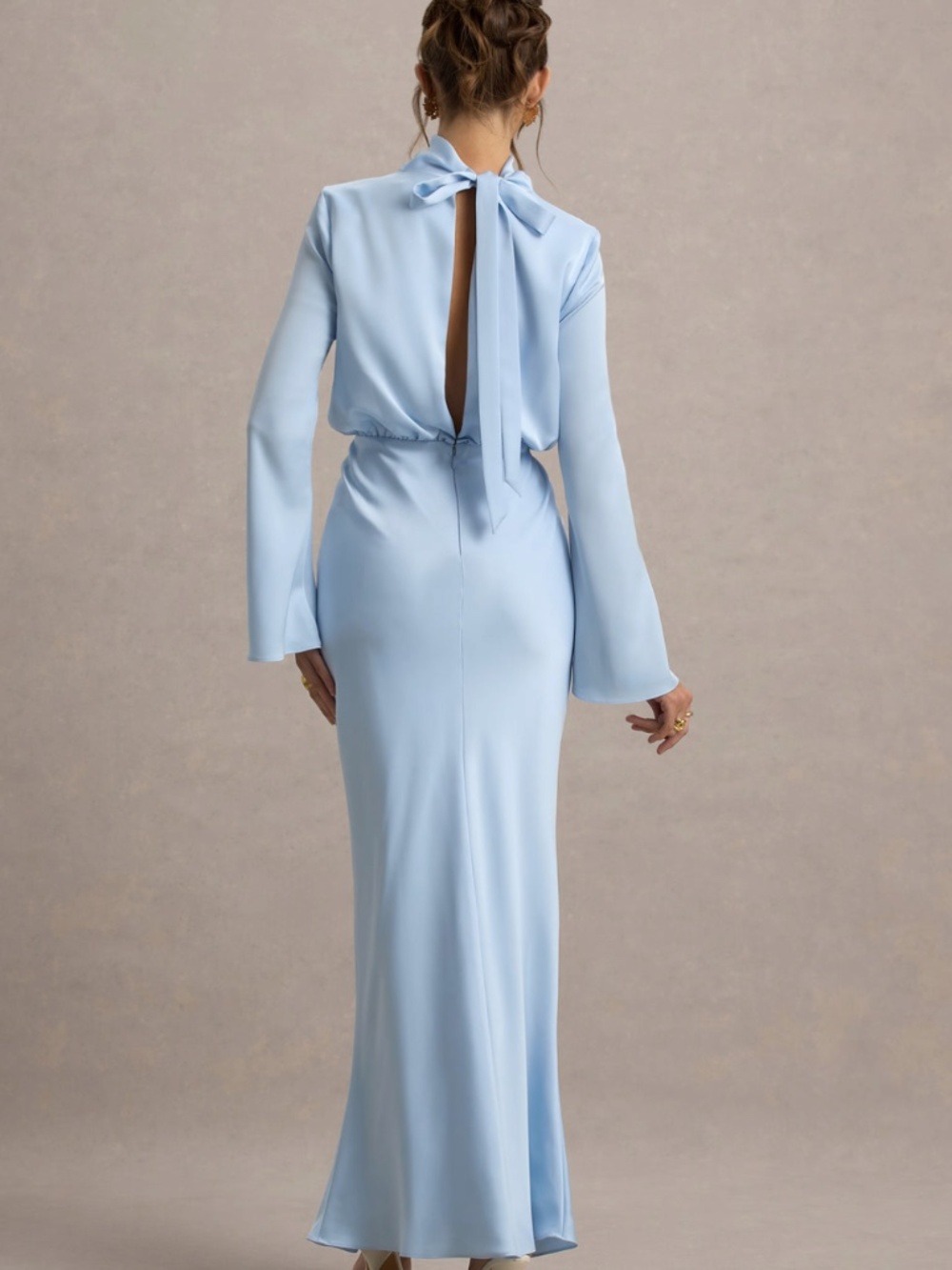 CLUB L LONDON : Celina | Light Pink Satin High-Neck Maxi Dress